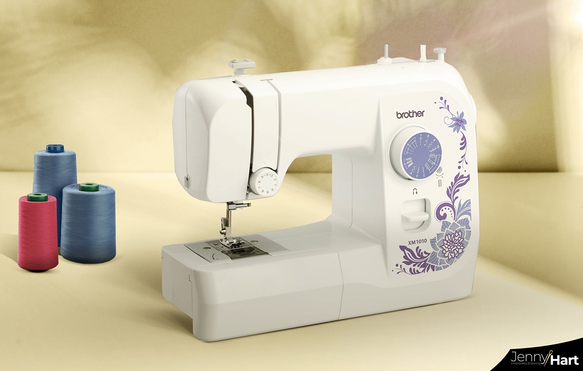6 Best Mechanical Sewing Machines in 2022: Buying Guide
